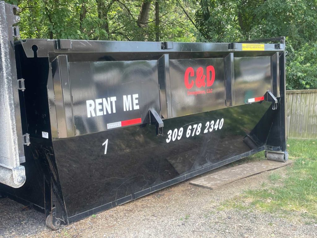 20 Yard Roll Off Dumpster Rental Service Areas: Bartonville, Bellevue, Brimfield, Chillicothe, Creve Coeur, Delavan, Dunlap, East Peoria, Edwards, Green Valley, Germantown Hills, Groveland, Hanna City, Hopedale, Manito, Mapleton, Marquette Heights, Metamora, Morton, North Pekin, Norwood, Pekin, South Pekin, Peoria, Peoria Heights, Tremont, Washington, West Peoria